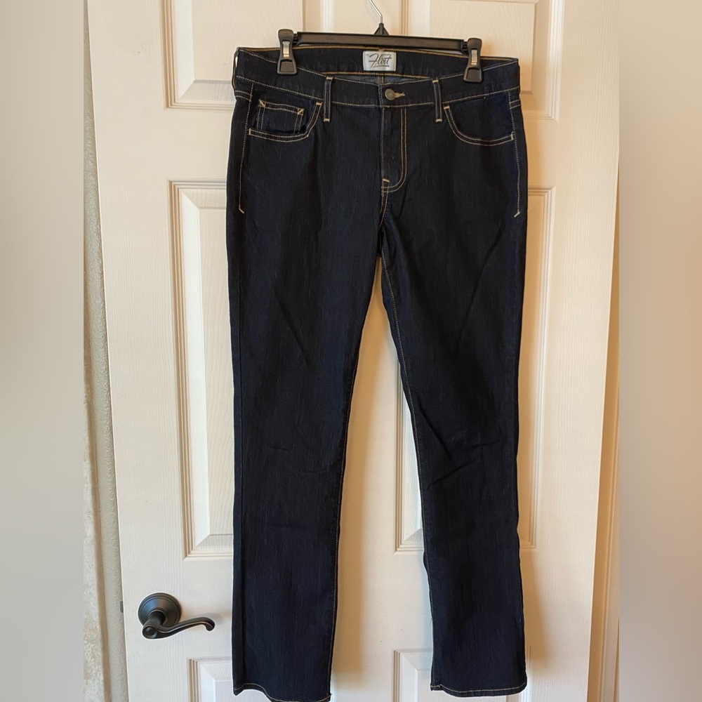 Old Navy Flirt Jeans size 8 Dark